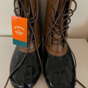 Brand New Duck Boots Size 9